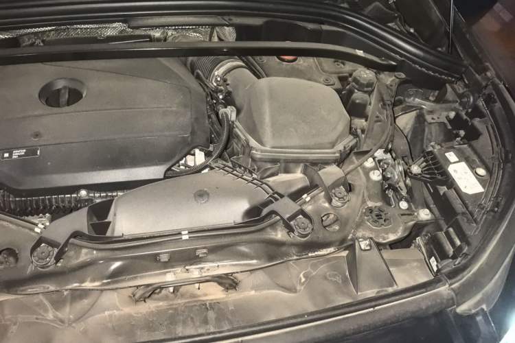 Used BMW X1 2023 sDrive25Li X Design Package Engine Bay Left