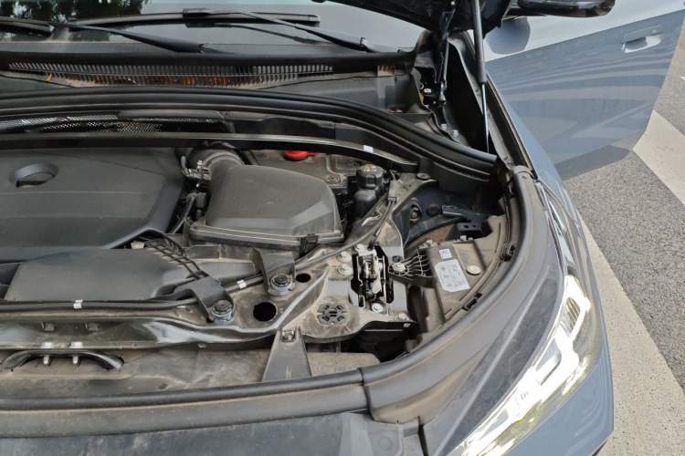 Used BMW X1 2023 sDrive25Li M Sport Package Engine Bay Left