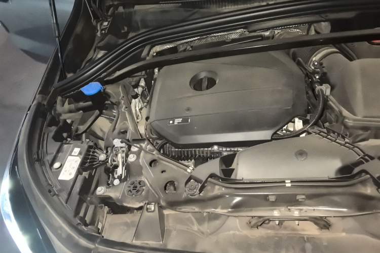 Used BMW X1 2023 sDrive25Li X Design Package Engine Bay Right