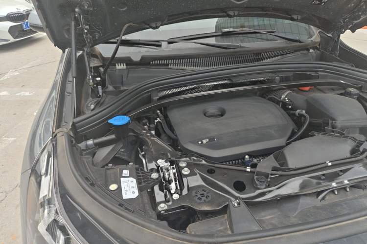 Used BMW X1 2023 sDrive25Li X Design Package Engine Bay Right
