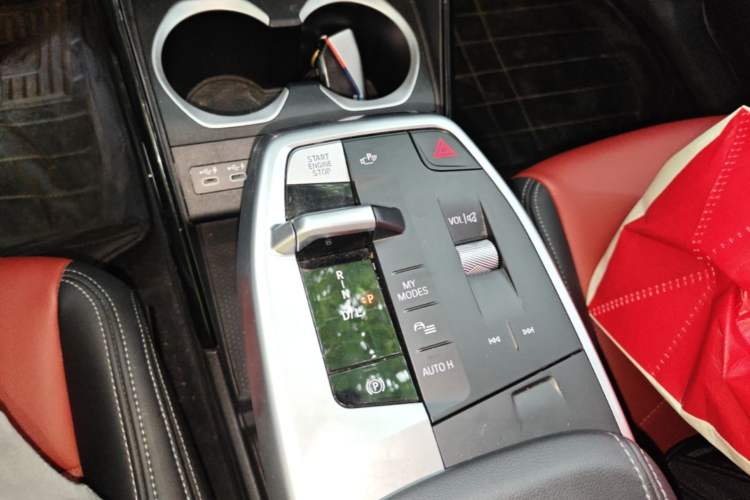 Used BMW X1 2023 sDrive25Li M Sport Package Gear Lever