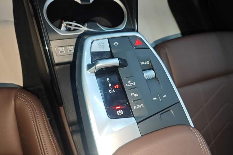 Used BMW X1 2023 sDrive25Li M Sport Package Gear Lever