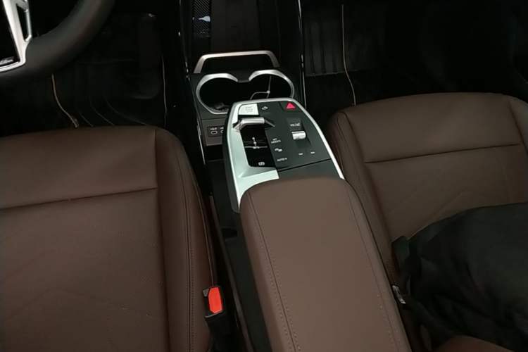Used BMW X1 2023 sDrive25Li M Sport Package Gear Lever