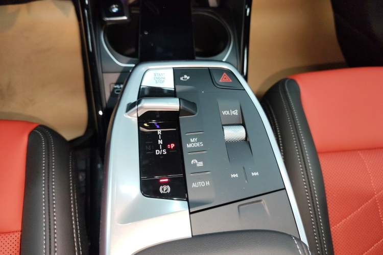 Used BMW X1 2023 xDrive25Li M Sport Package Gear Lever