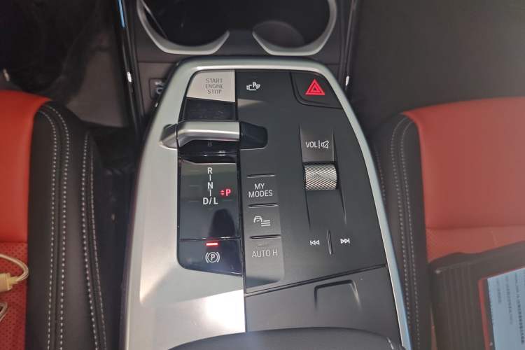Used BMW X1 2023 sDrive25Li X Design Package Gear Lever