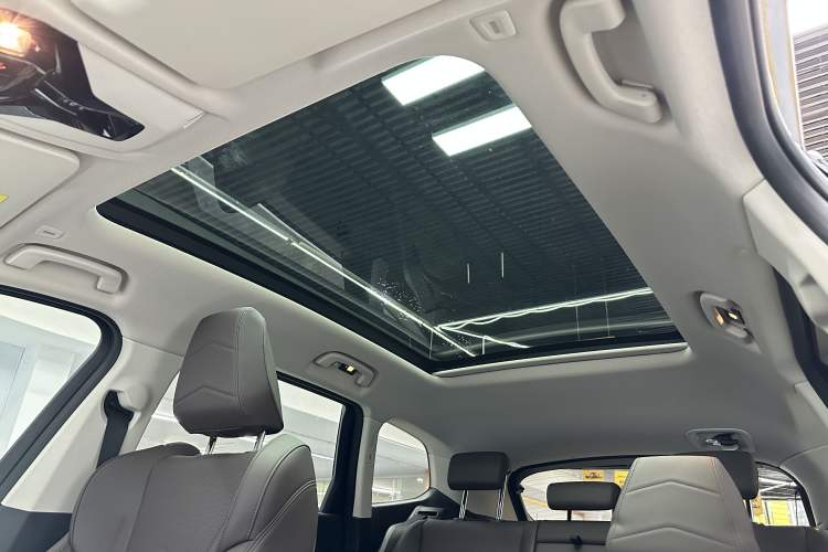 Used BMW X1 2023 sDrive25Li M Sport Package Headliner