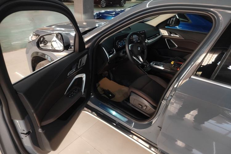 Used BMW X1 2023 xDrive25Li X Design Package Interior 3