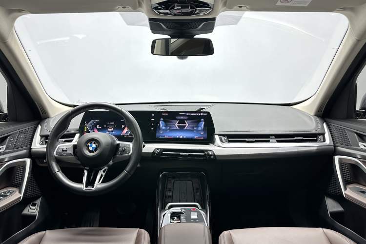 Used BMW X1 2023 sDrive25Li M Sport Package Interior 4