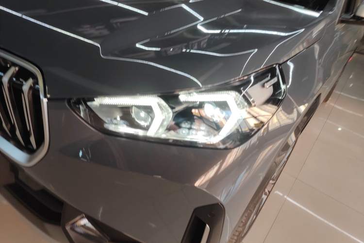 Used BMW X1 2023 xDrive25Li X Design Package Left Front Headlight