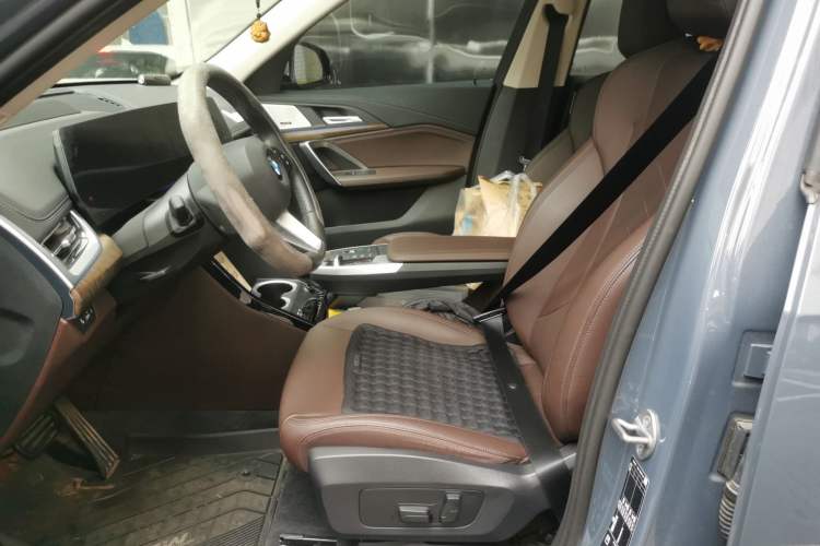 Used BMW X1 2023 xDrive25Li X Design Package Left Front Seat