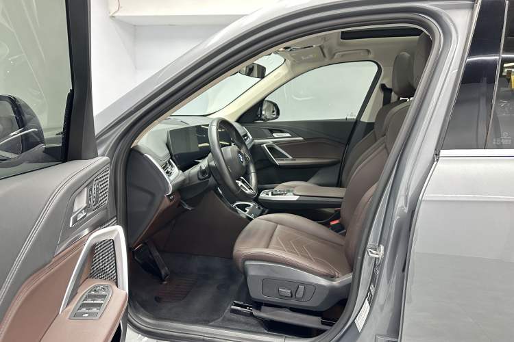 Used BMW X1 2023 sDrive25Li M Sport Package Left Front Seat