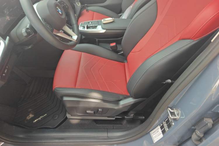 Used BMW X1 2023 sDrive25Li X Design Package Left Front Seat