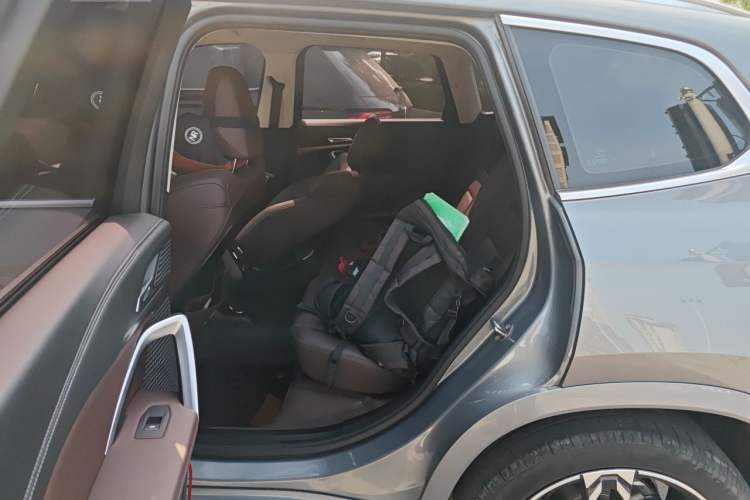 Used BMW X1 2023 sDrive25Li M Sport Package Left Rear Seat