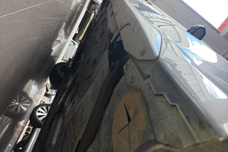 Used BMW X1 2023 sDrive25Li M Sport Package Left Side Sill