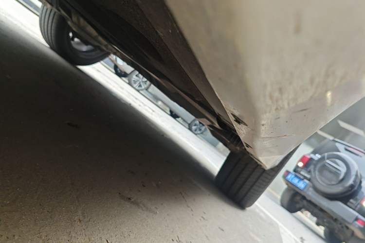 Used BMW X1 2023 sDrive25Li X Design Package Left Side Sill