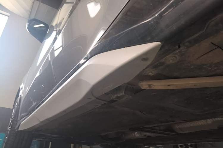 Used BMW X1 2023 sDrive25Li X Design Package Left Side Sill
