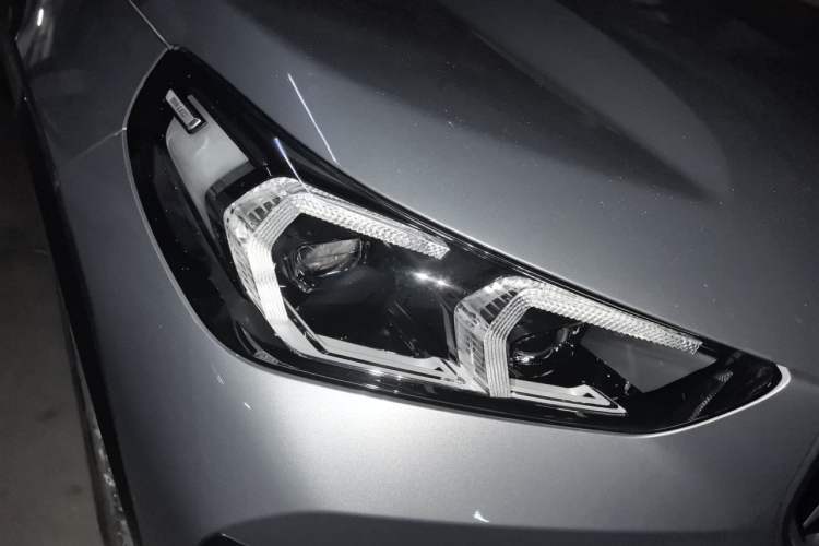Used BMW X1 2023 sDrive25Li X Design Package Right Front Headlight