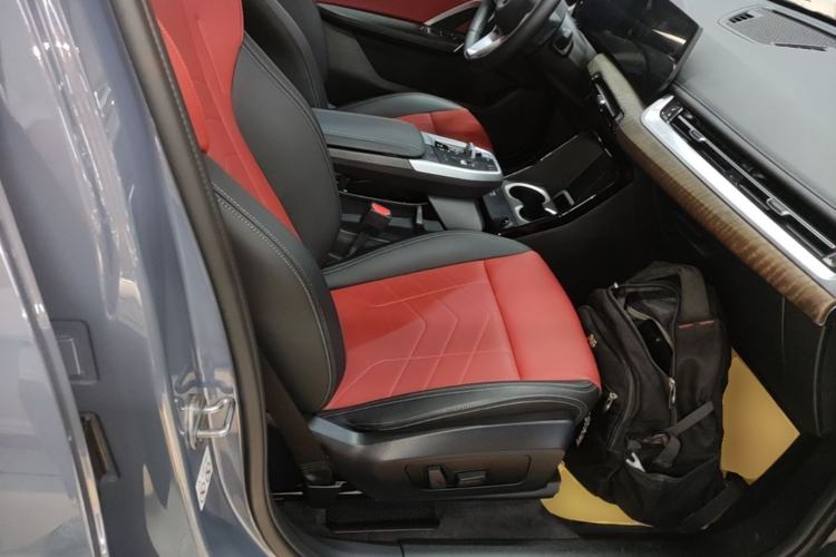 Used BMW X1 2023 xDrive25Li X Design Package Right Front Seat