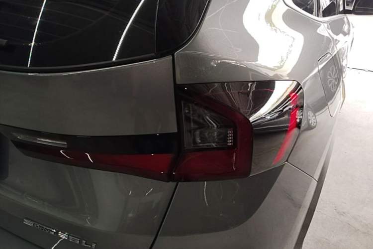 Used BMW X1 2023 sDrive25Li X Design Package Right Rear Taillight