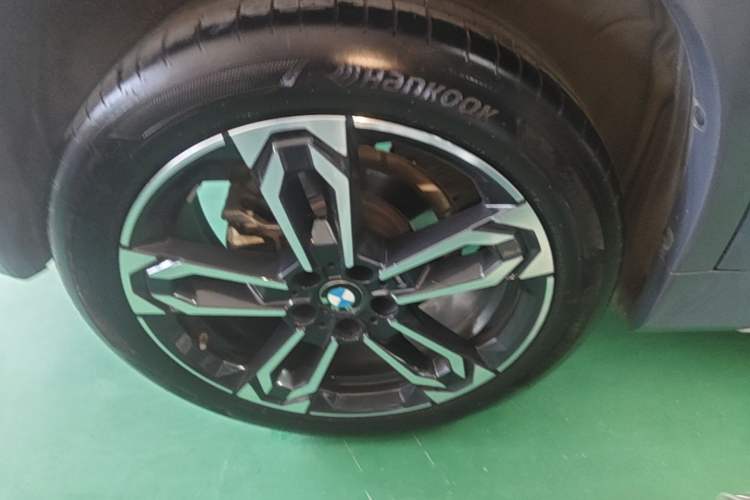 Used BMW X1 2023 sDrive25Li M Sport Package Right Rear Wheel Hub