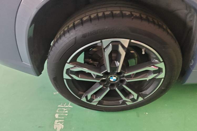 Used BMW X1 2023 sDrive25Li M Sport Package Right Rear Wheel Hub