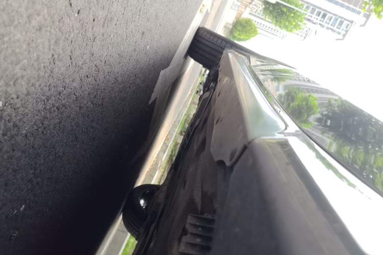 Used BMW X1 2023 sDrive25Li M Sport Package Right Side Sill