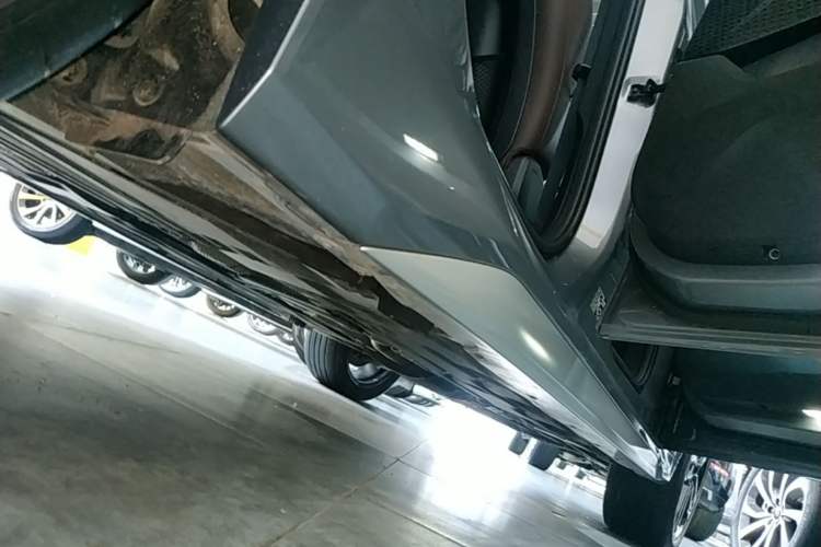 Used BMW X1 2023 sDrive25Li M Sport Package Right Side Sill