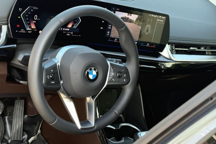 Used BMW X1 2023 sDrive25Li X Design Package Steering Wheel