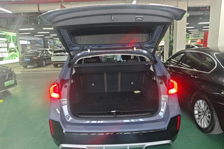 Used BMW X1 2023 sDrive25Li M Sport Package Trunk