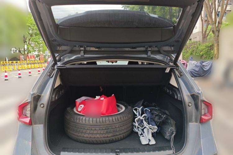 Used BMW X1 2023 sDrive25Li M Sport Package Trunk