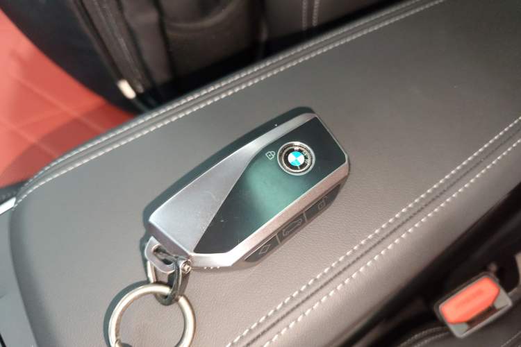 Used BMW X1 2023 xDrive25Li M Sport Package Vehicle Key
