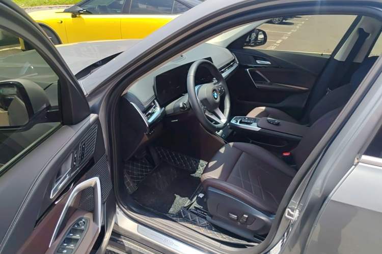 Used BMW X1 2023 sDrive20Li X Design Package Driver Seat