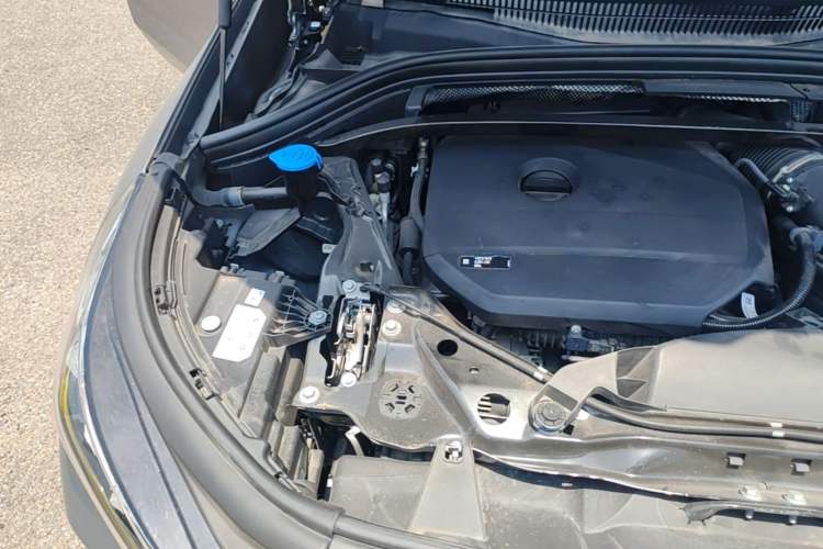 Used BMW X1 2023 sDrive20Li X Design Package Engine Bay Right