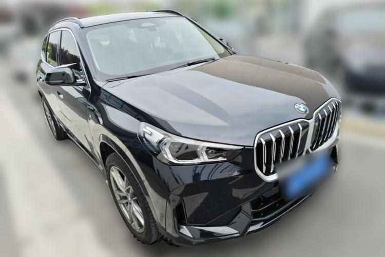 Used BMW X1 2023 sDrive25Li X Design Package Front Right 45 Deg