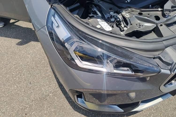 Used BMW X1 2023 sDrive20Li X Design Package Right Front Headlight