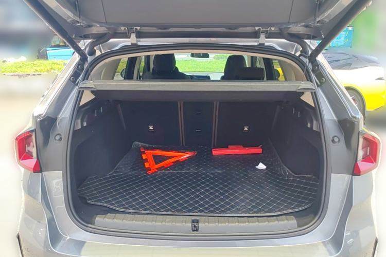Used BMW X1 2023 sDrive20Li X Design Package Trunk