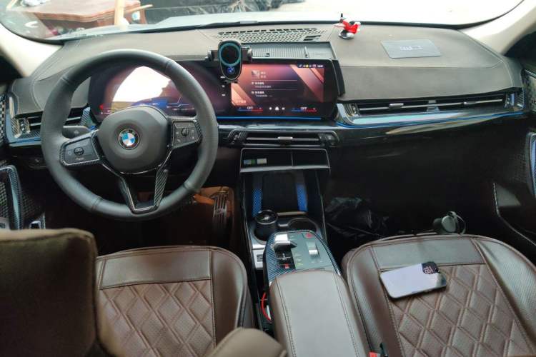 Used BMW X1 2023 sDrive25Li X Design Package Center Console
