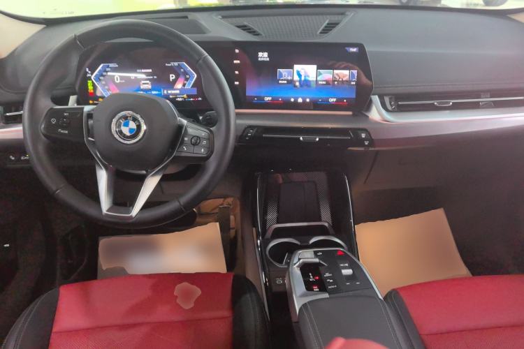 Used BMW X1 2023 xDrive25Li X Design Package Center Console