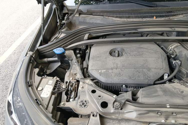 Used BMW X1 2023 sDrive25Li M Sport Package Engine Bay Right
