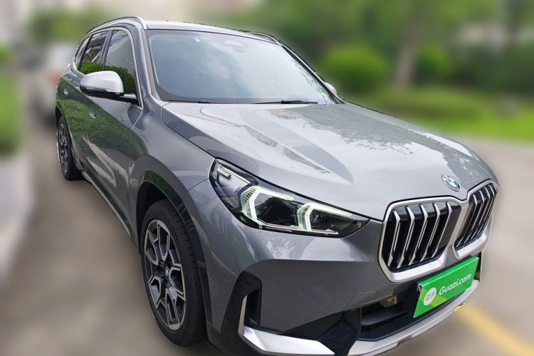 Used BMW X1 2023 sDrive25Li X Design Package Front Right 45 Deg