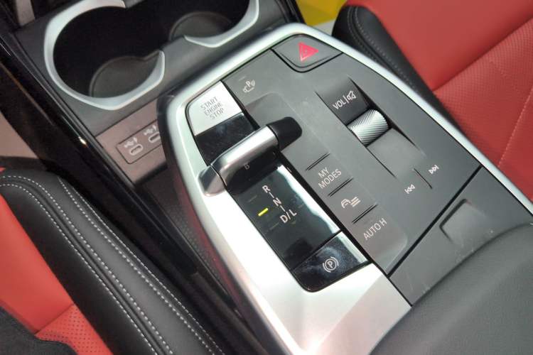 Used BMW X1 2023 sDrive25Li M Sport Package Gear Lever