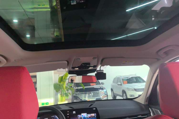 Used BMW X1 2023 xDrive25Li X Design Package Headliner