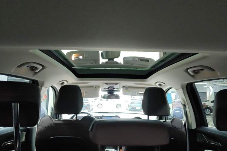Used BMW X1 2023 sDrive25Li X Design Package Headliner