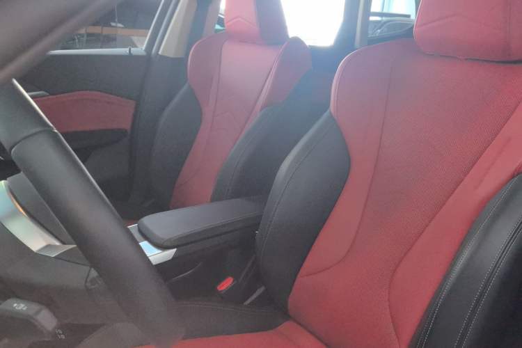 Used BMW X1 2023 xDrive25Li X Design Package Left Front Seat