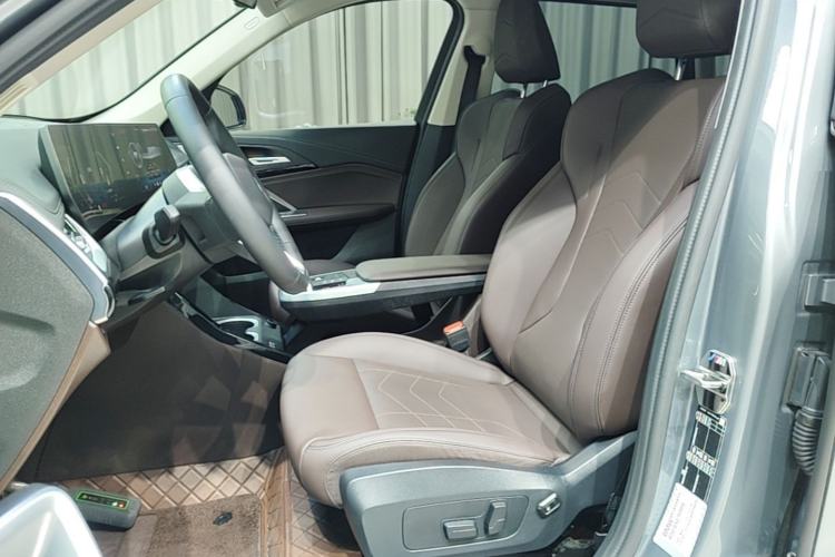 Used BMW X1 2023 sDrive25Li X Design Package Left Front Seat