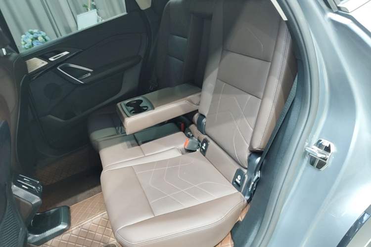 Used BMW X1 2023 sDrive25Li X Design Package Left Rear Seat