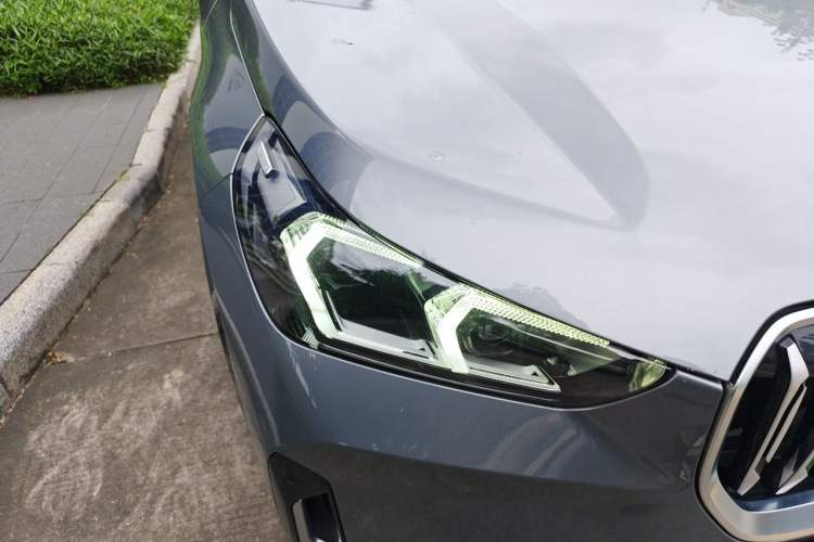 Used BMW X1 2023 sDrive25Li X Design Package Right Front Headlight