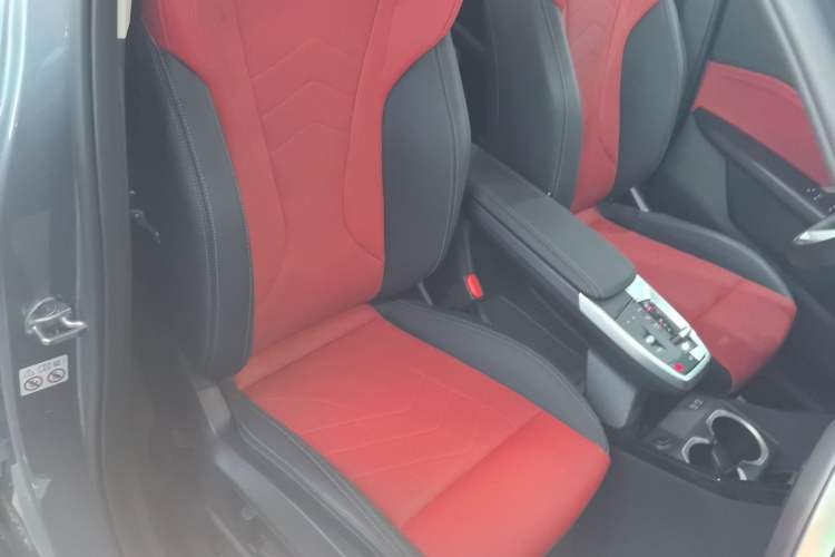 Used BMW X1 2023 xDrive25Li X Design Package Right Front Seat