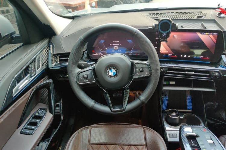 Used BMW X1 2023 sDrive25Li X Design Package Steering Wheel