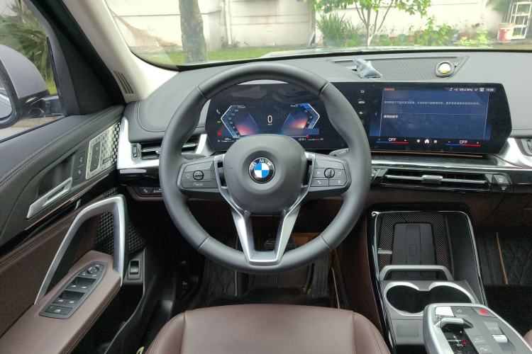 Used BMW X1 2023 sDrive25Li X Design Package Steering Wheel